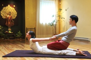 couples and partner yoga at Amrita in Fishtown